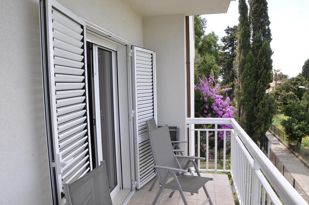Villa Flora Kaštela 客房 照片