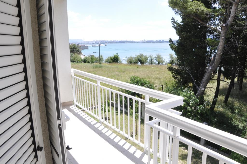 Villa Flora Kaštela 客房 照片